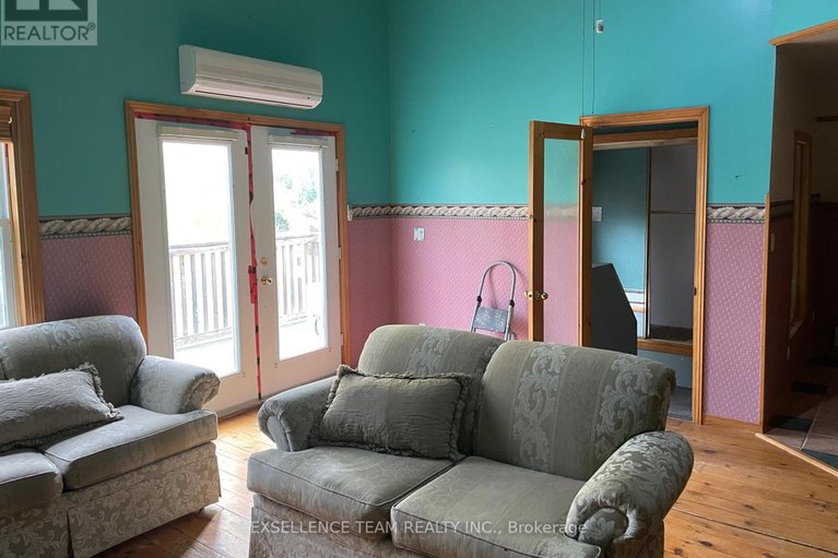 29033422/20115-beaupre-road-w/south-glengarry-charlottenburgh-twp/south-glengarry/ontario/K0C1L0_5