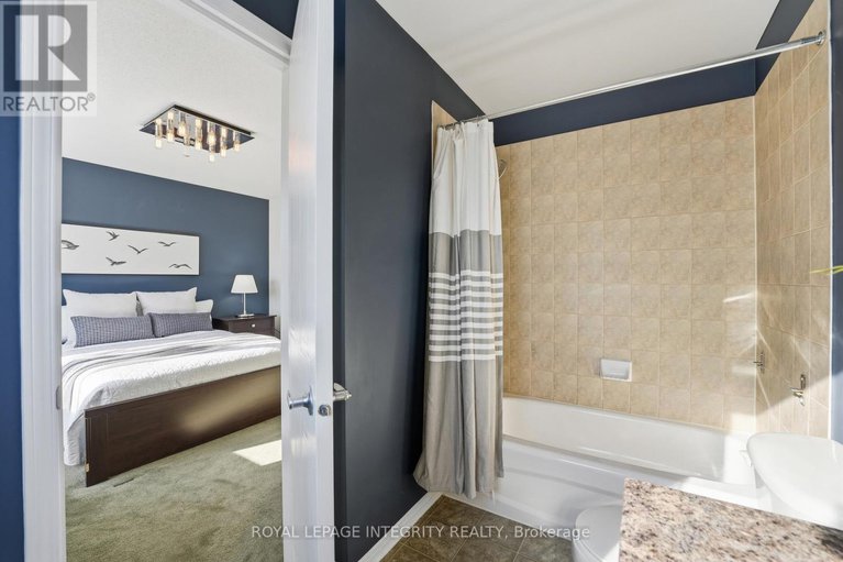 29420692/356-hillsboro-private/emerald-meadowstrailwest/ottawa/ontario/K2M3B1_16