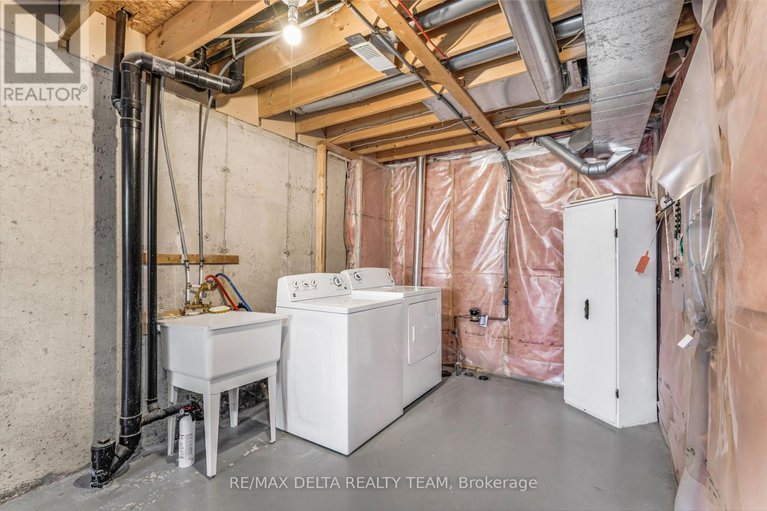 28837602/1969-sunland-drive/fallingbrookgardenway-south/ottawa/ontario/K4A3T1_23