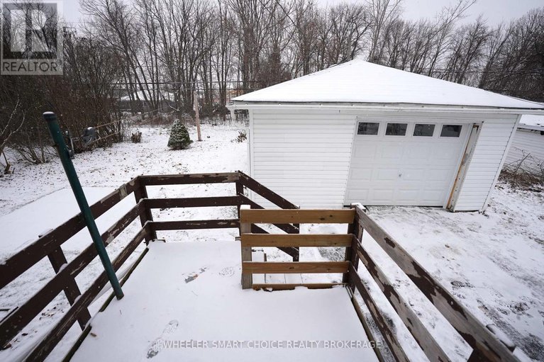 29225740/14-saunders-avenue-n/long-sault/south-stormont/ontario/K0C1P0_40