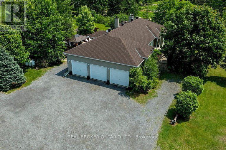 29063025/3374-greenland-road/dunrobin-shores/ottawa/ontario/K0A1T0_37