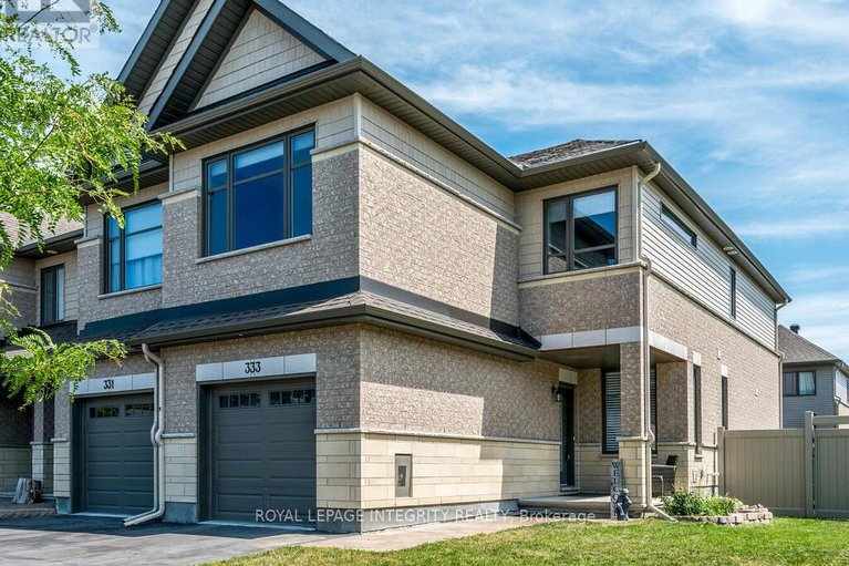 28652256/333-proud-walk-street/stittsville-south/ottawa/ontario/K2S2L8_1