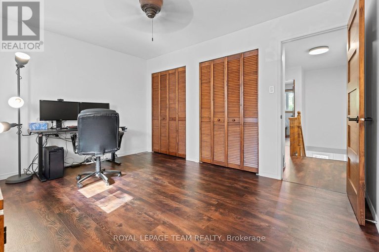 28889224/230-currell-avenue/westborohampton-park/ottawa/ontario/K1Z7J3_20