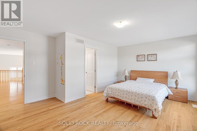 28518234/326-memorial-grove/riverside-southgloucester-glen/ottawa/ontario/K1X0C8_35