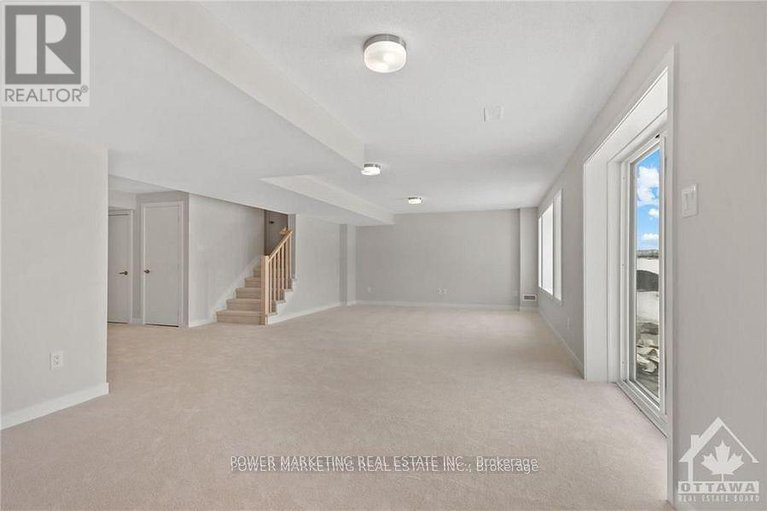 28572392/288-appalachian-circle/half-moon-bay/ottawa/ontario/K2J6X2_24