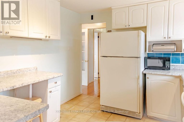 29148013/57-benlea-drive/tanglewood/ottawa/ontario/K2G4A3_7