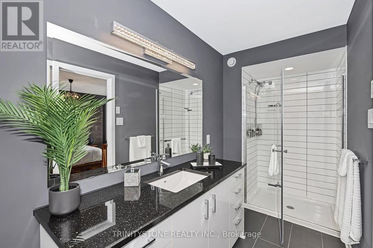 28836984/127-shinny-avenue/emerald-meadowstrailwest/ottawa/ontario/K2V0G3_24