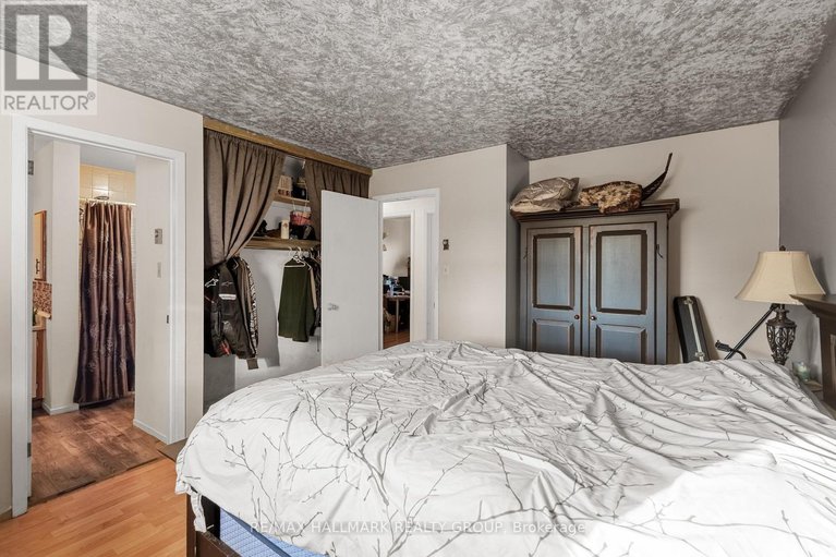 28655529/2784-leonard-street/town-of-rockland/clarence-rockland/ontario/K4K1A4_15