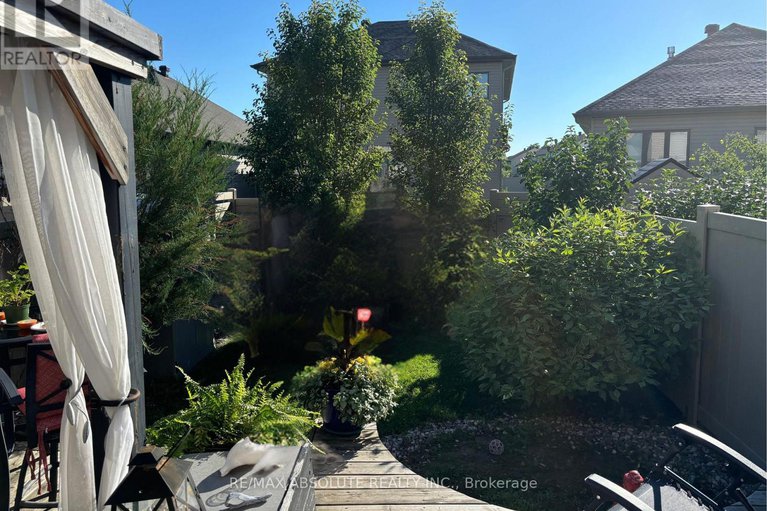 29255402/117-woodhurst-crescent/stittsville-south/ottawa/ontario/K2S0T4_48