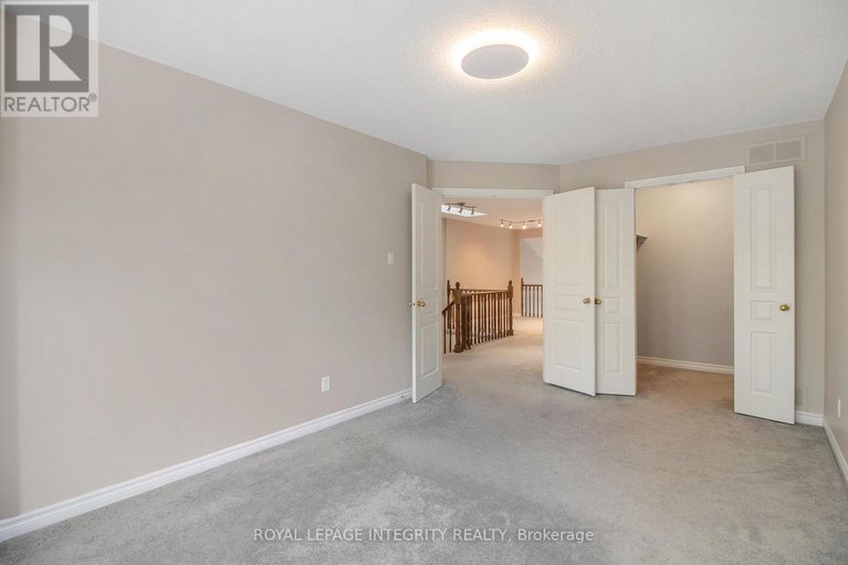 29036509/2080-melette-crescent/avalon-east/ottawa/ontario/K4A4X2_17