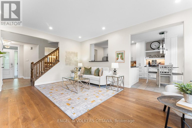 28911455/22-friendly-crescent/stittsville-south/ottawa/ontario/K2S2B6_11