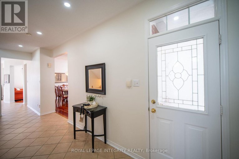 28813806/632-valin-street/fallingbrookgardenway-south/ottawa/ontario/K4A3S9_5