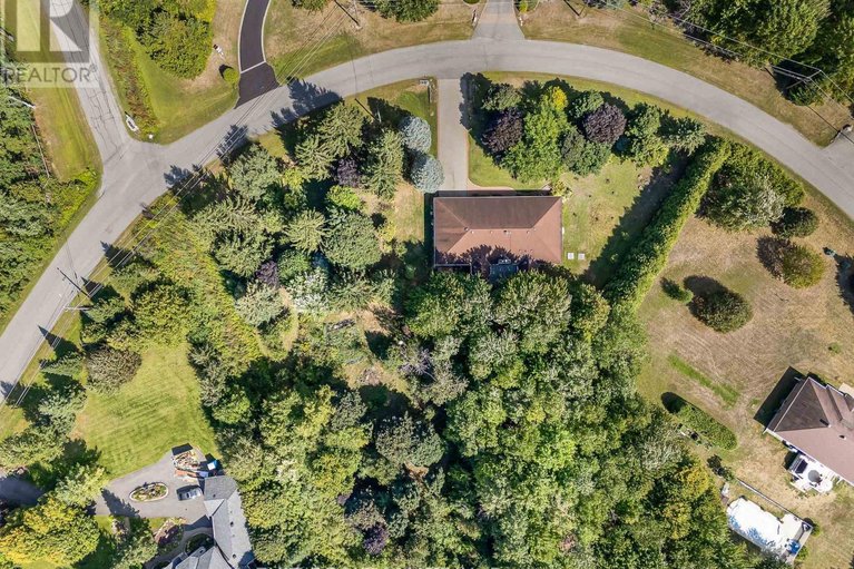 29668590/6343-deermeadow-drive/greely/ottawa/ontario/K4P1M9_37