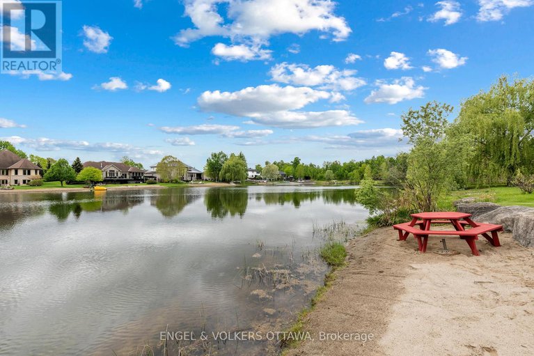 28526732/1468-sandy-beach-court/greely/ottawa/ontario/K4P0C2_41