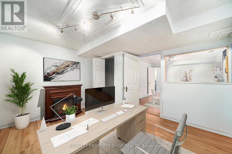 28315762/437-rougemount-crescent/fallingbrookgardenway-south/ottawa/ontario/K4A2Z1_16