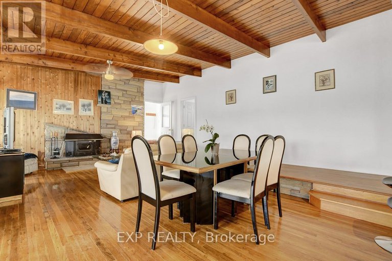28596682/2986-beaman-lane/rideau-twp-s-of-reg-rd-6-w-of-mccordick-rd/ottawa/ontario/K0G1J0_17