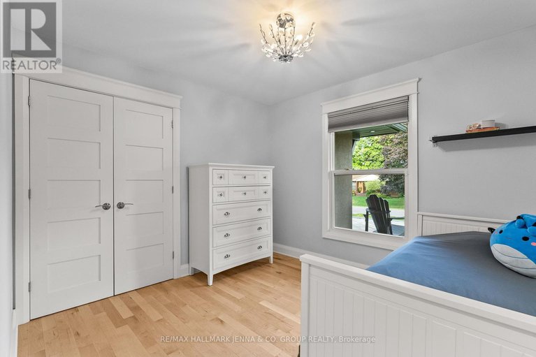 28864711/6577-michelangelo-court/north-gower/ottawa/ontario/K0A2T0_18