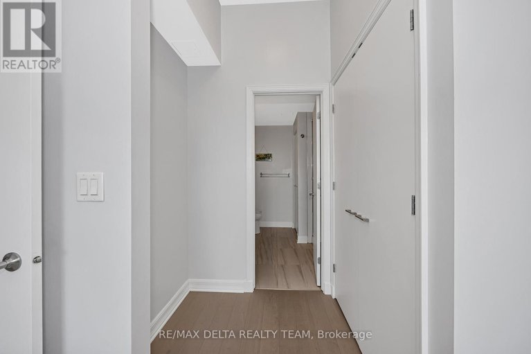 29431366/1202-200-besserer-street/sandy-hill/ottawa/ontario/K1N0A7_22