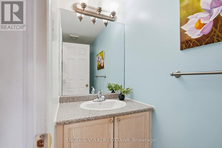 29565914/158-woodpark-way/longfields/ottawa/ontario/K2J4C8_14