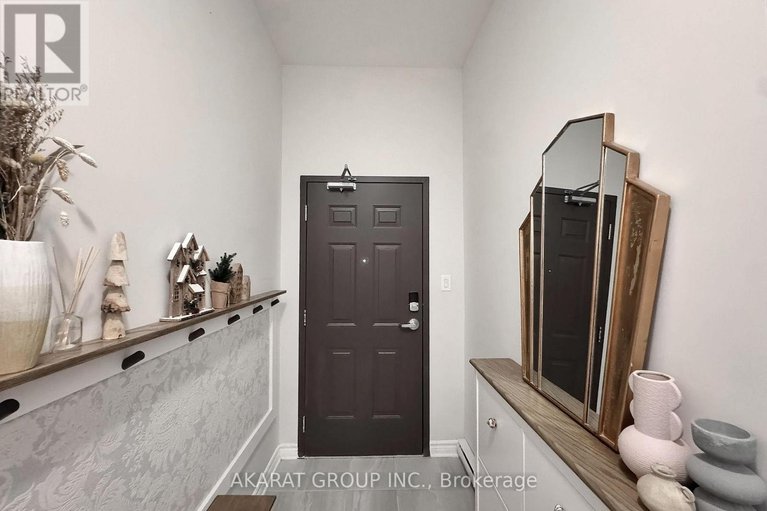 29112778/g-725-dearborn-private/blossom-parkkemp-parkfindlay-creek/ottawa/ontario/K1T0W4_5