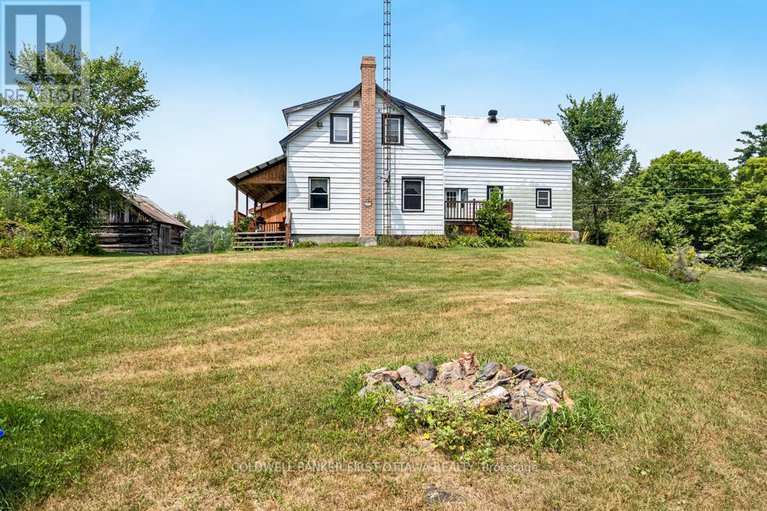 28732673/1373-flower-station-road/lanark-highlands-lavant-twp/lanark-highlands/ontario/K0G1K0_40