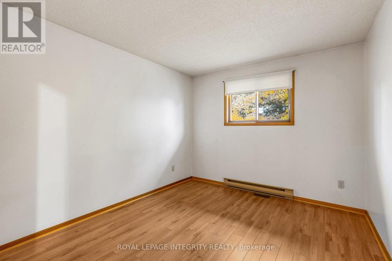 29055164/1172-st-pierre-road/embrun/russell/ontario/K0A1W1_16