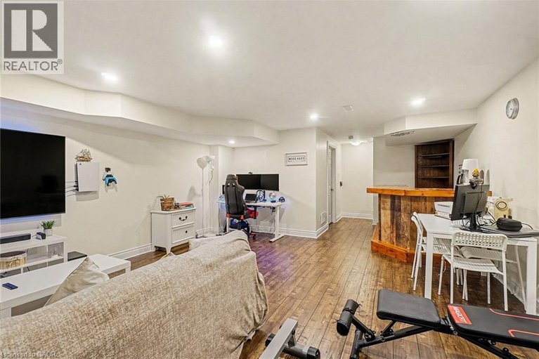 29357831/145-desmond-trudeau-drive/arnprior/ontario/K7S3G9_19