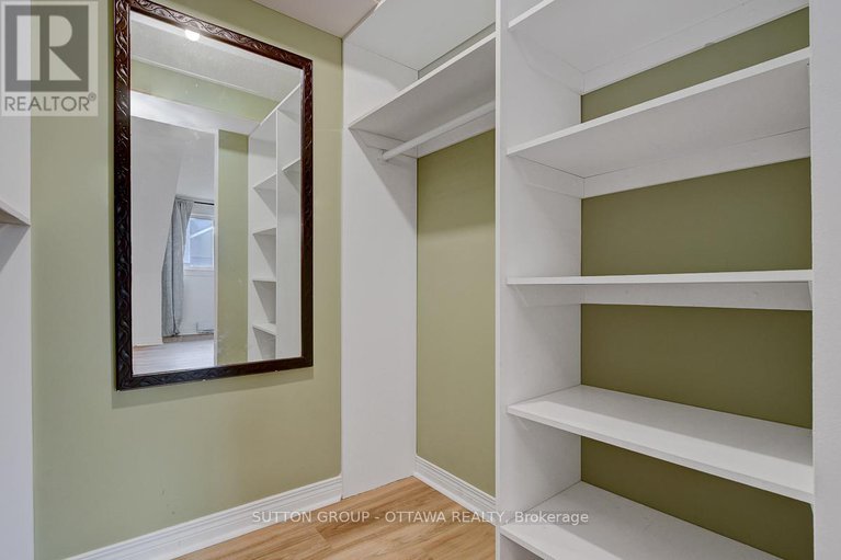 29020612/34b-782-st-andre-drive/hiawatha-parkconvent-glen/ottawa/ontario/K1C4R7_22