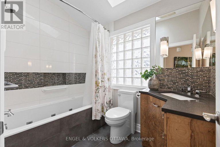 28911709/a-120-drummond-street/ottawa-east/ottawa/ontario/K1S1J9_24