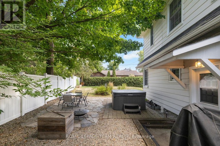 28819009/5515-millview-street/manotick-long-island-nicholls-island/ottawa/ontario/K4M1J3_25