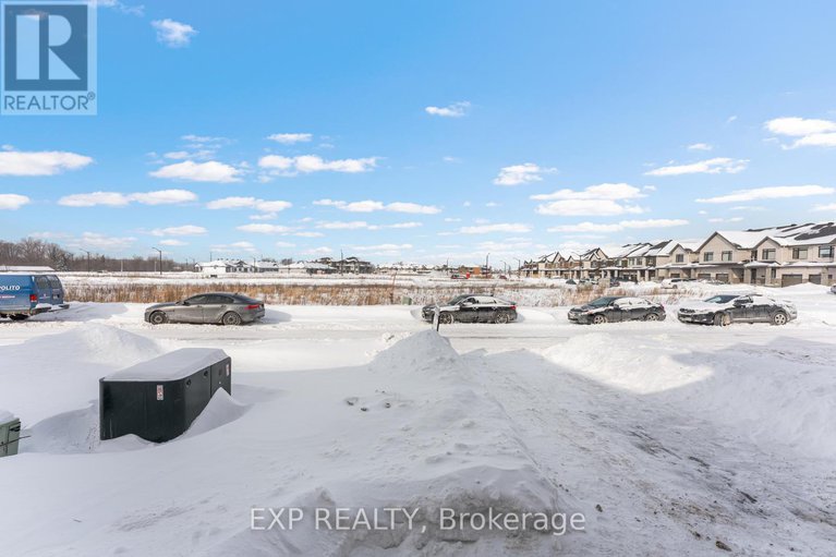 29337929/27-moosonee-crescent/riverside-southgloucester-glen/ottawa/ontario/K4M0L9_40