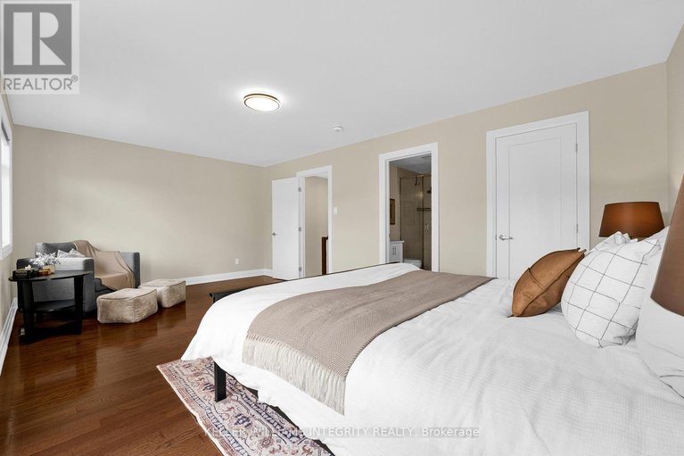28496867/a-251-glynn-avenue/overbrookcastle-heights/ottawa/ontario/K1K1S2_33