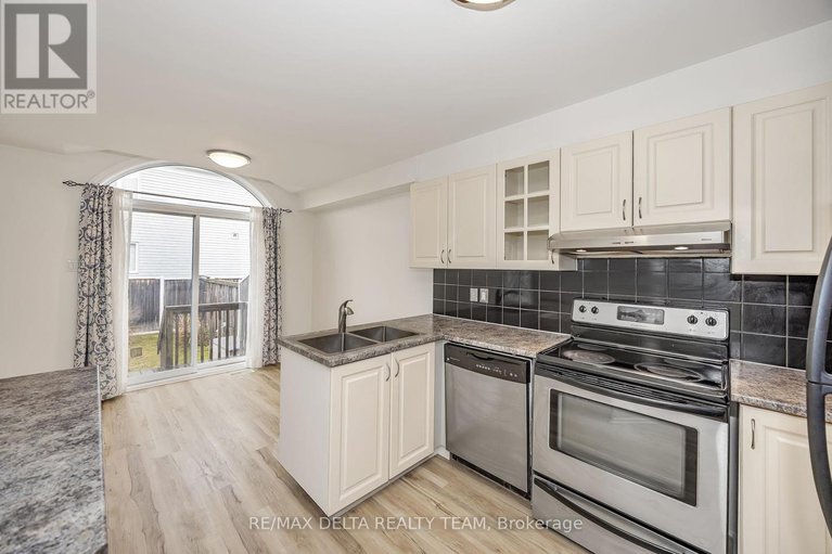 28791359/189-tapley-place/avalon-east/ottawa/ontario/K4A0L2_10