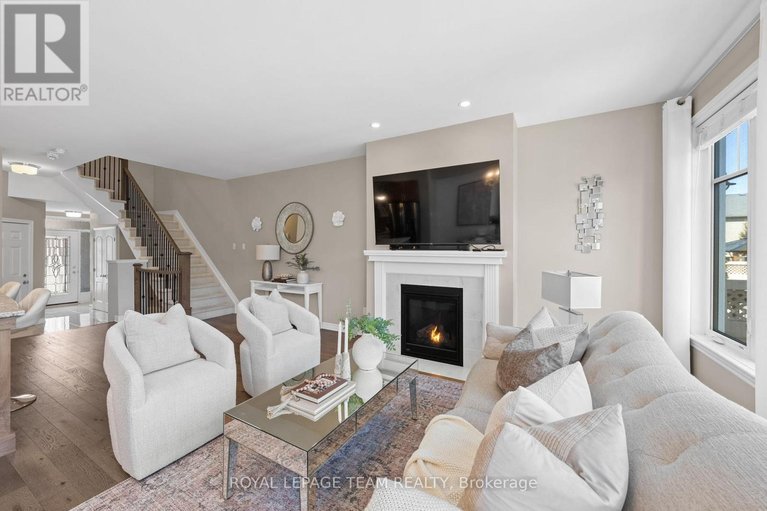 29679091/334-warmstone-drive/stittsville-north/ottawa/ontario/K2S0W3_17