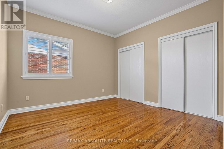 29034266/1513-apeldoorn-avenue/carleton-heights/ottawa/ontario/K2C1V2_33