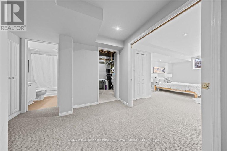 29175725/4446-wildmint-square/riverside-southgloucester-glen/ottawa/ontario/K1V1N6_31