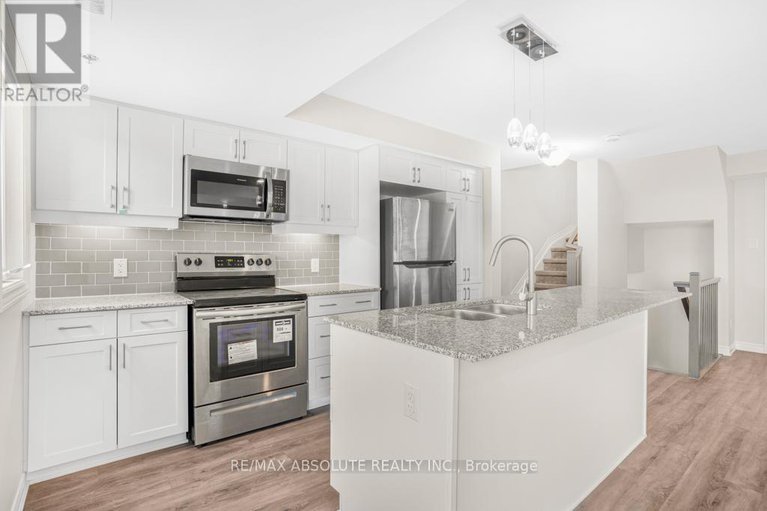 28771741/621-makwa-private/cfb-rockcliffe-and-area/ottawa/ontario/K1K5A4_10