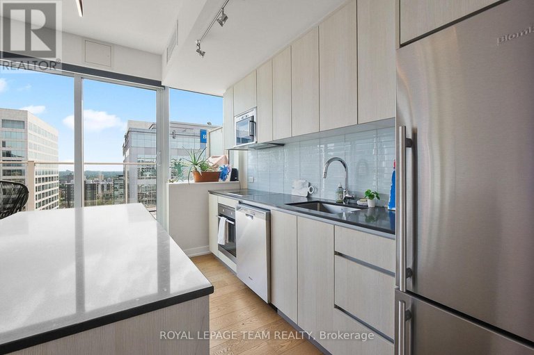 29416954/2204-199-slater-street/ottawa-centre/ottawa/ontario/K1P0C8_16