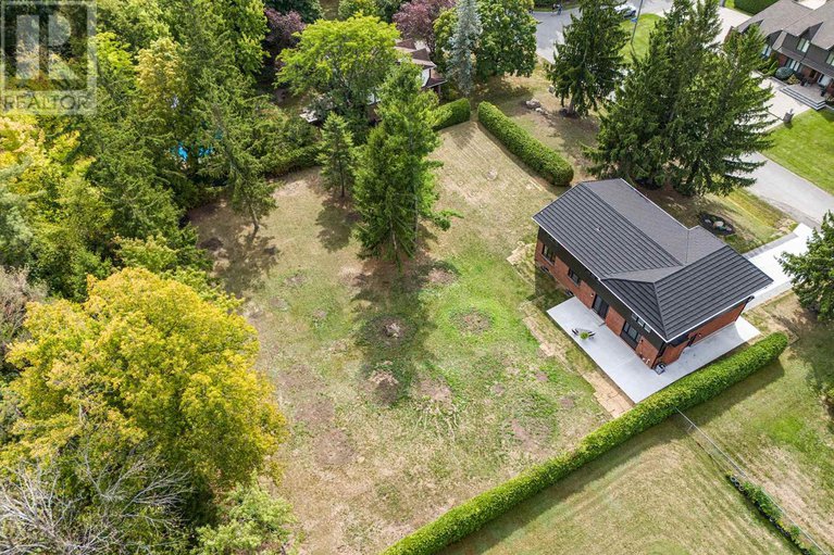 28891517/19-newland-drive/hearts-desire/ottawa/ontario/K2J3Z8_11