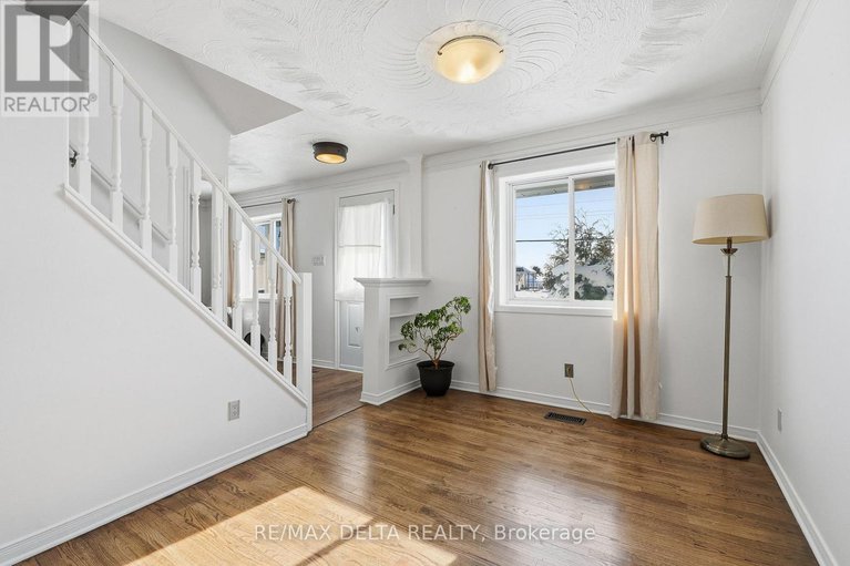 29279600/877-lacroix-road/clarencerockland-twp/clarence-rockland/ontario/K0A2A0_7