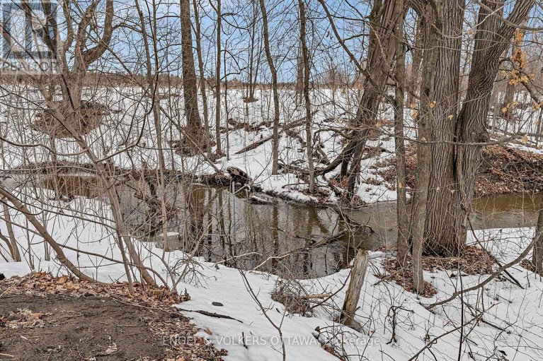 29458727/4868-ferry-road/fitzroy/ottawa/ontario/K0A1X0_41