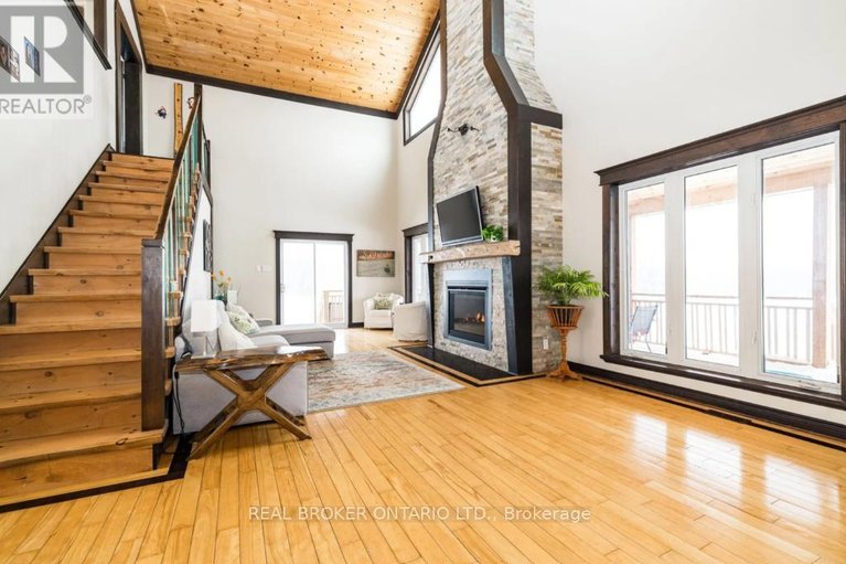 29602839/1916-drummond-concession-7-road/drummond-n-elmsley-drummond-twp/drummondnorth-elmsley/ontario/K7H3C6_9