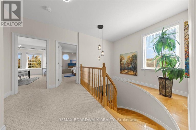 29641184/1210-barnett-drive/cumberland-village/ottawa/ontario/K4C1C7_15