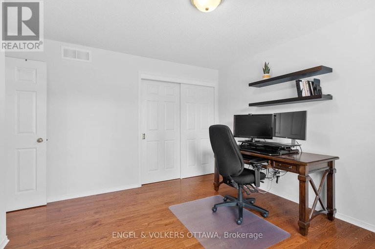 28459479/705-larcastle-circle/avalon-east/ottawa/ontario/K4A4Z2_33