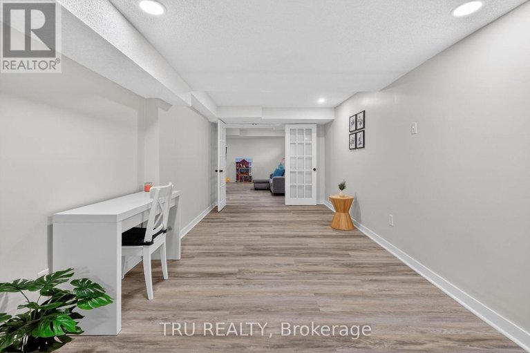 29673240/36-james-lewis-avenue/stittsville-south/ottawa/ontario/K2S1K4_43