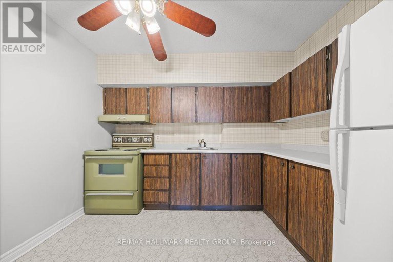 29399296/1403-900-dynes-road-s/carleton-square/ottawa/ontario/K2C3L6_11