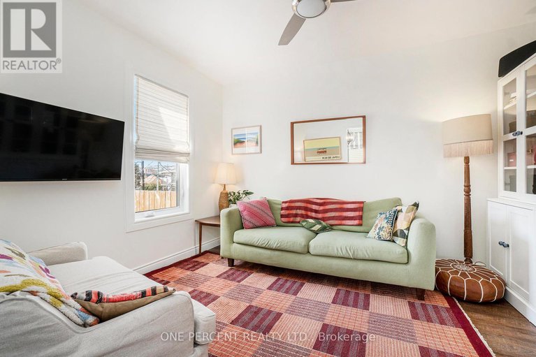 28412213/266-bradley-avenue/vanier/ottawa/ontario/K1L7E9_7