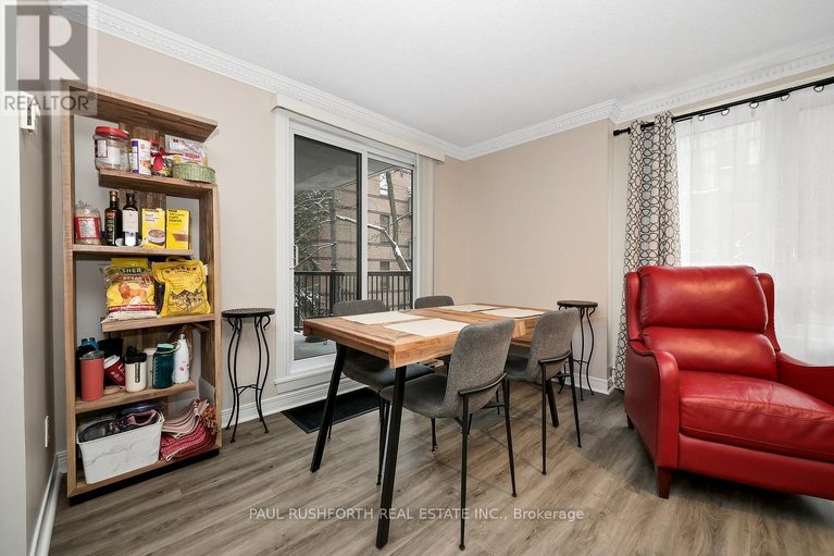 29507377/202-939-north-river-road/overbrook/ottawa/ontario/K1K3V2_12