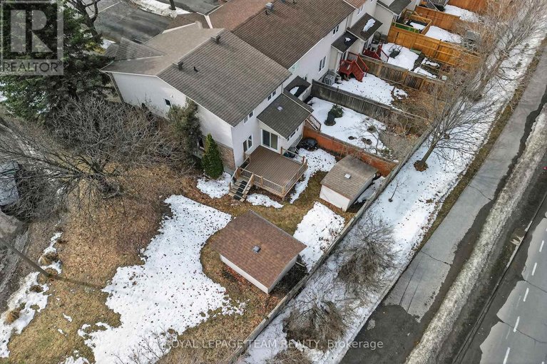 29460136/21-baton-court/katimavik/ottawa/ontario/K2L4C8_4