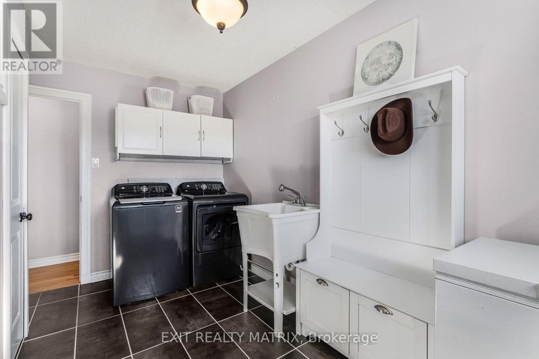 28901438/175-roxanne-street/clarencerockland-twp/clarence-rockland/ontario/K0A1N0_18